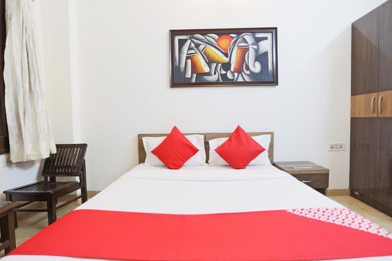 Oyo 60966 Balaji Upvan Hotel Kasandra Bagian luar foto