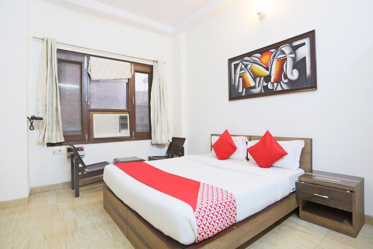 Oyo 60966 Balaji Upvan Hotel Kasandra Bagian luar foto